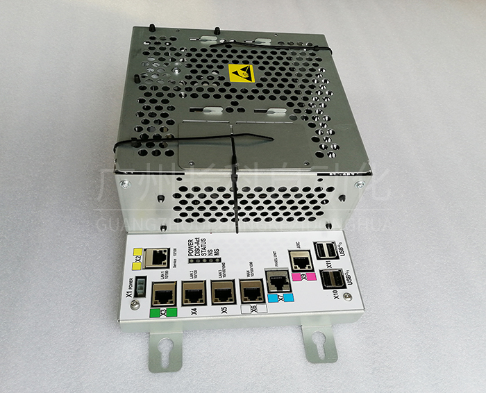 ABB主機(jī)箱DSQC1018 ABB主機(jī)箱DSQC1018